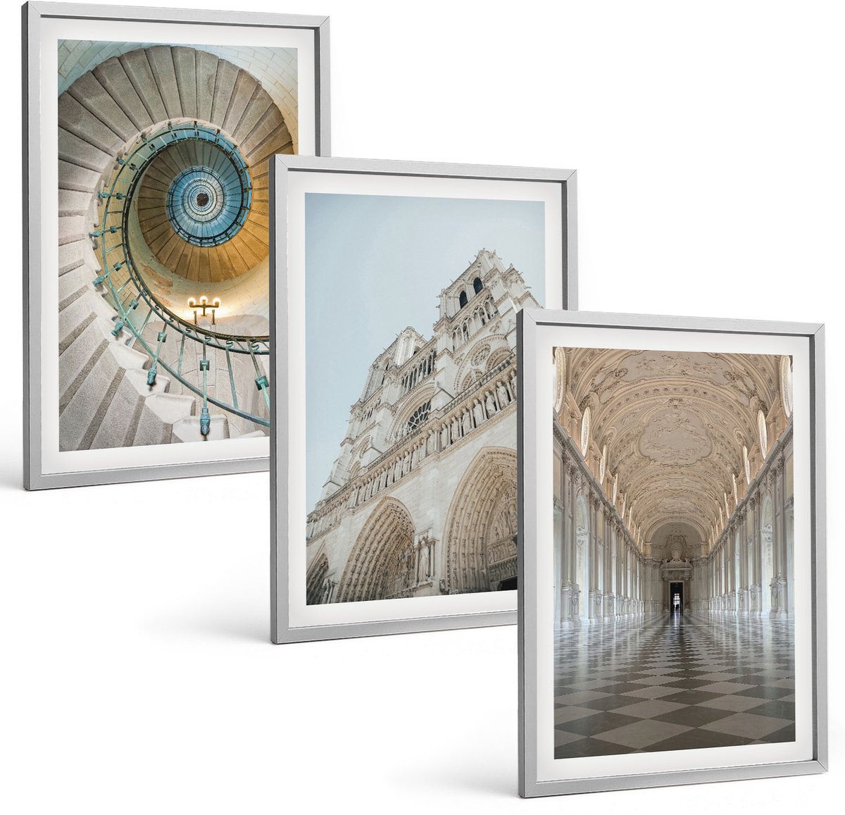 Coloray 3-Delige Schilderij Set - Wenteltrap Van De Kathedraal Uitzicht Op De Gevel Van Het Gebouw Tegelgang - 40 x 60 cm - Wanddecoratie - Schilderijen Set - Interieur - Muurdecoratie
