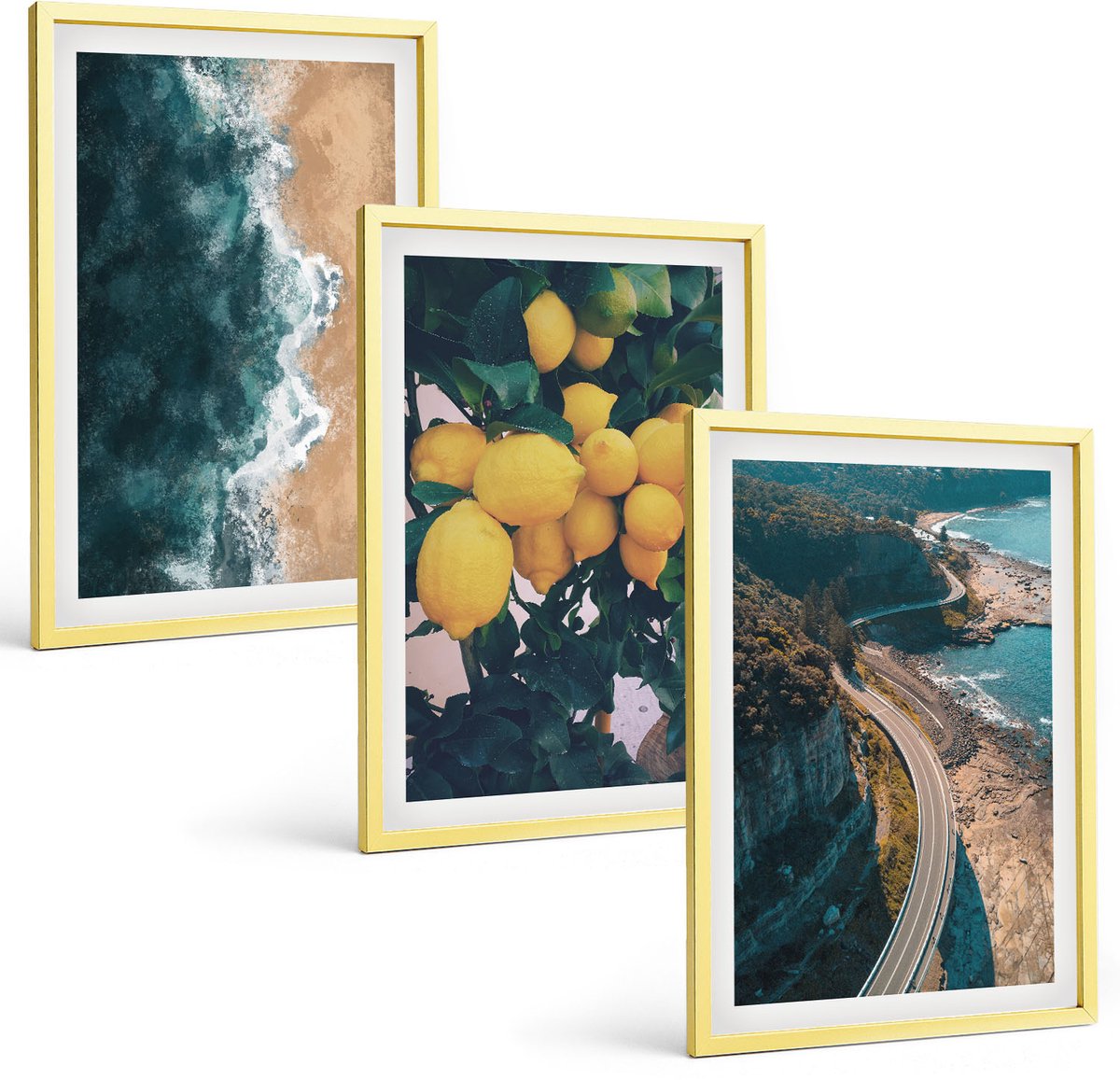 Coloray 3-Delige Schilderij Set - Ruimtebeelden Met De Aarde, Astronaut En Raket - 40 x 40 cm En 40 x 60 cm - Decoratieve Schilderijen - Wanddecoratie - Hal - Interieur Decoratie