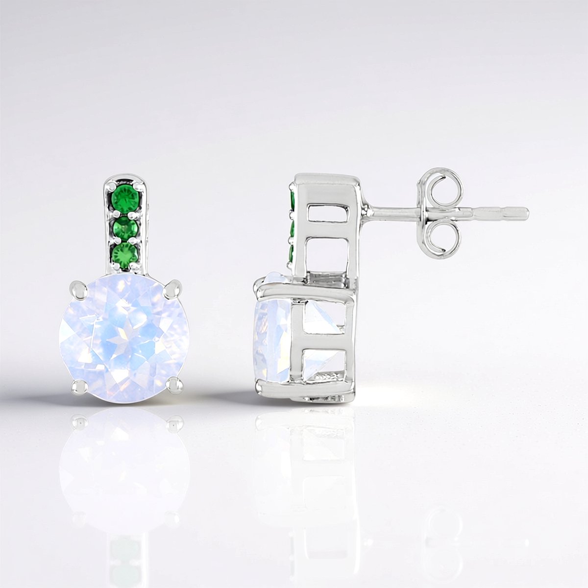 Cavill - Zilveren Oorbellen 925 Gerhodineerd - Maanblauwe Kwarts 3,14 ct & Tsavoriet 0,13 ct - Ronde Edelstenen - Elegant Sieraad Dames Cadeau