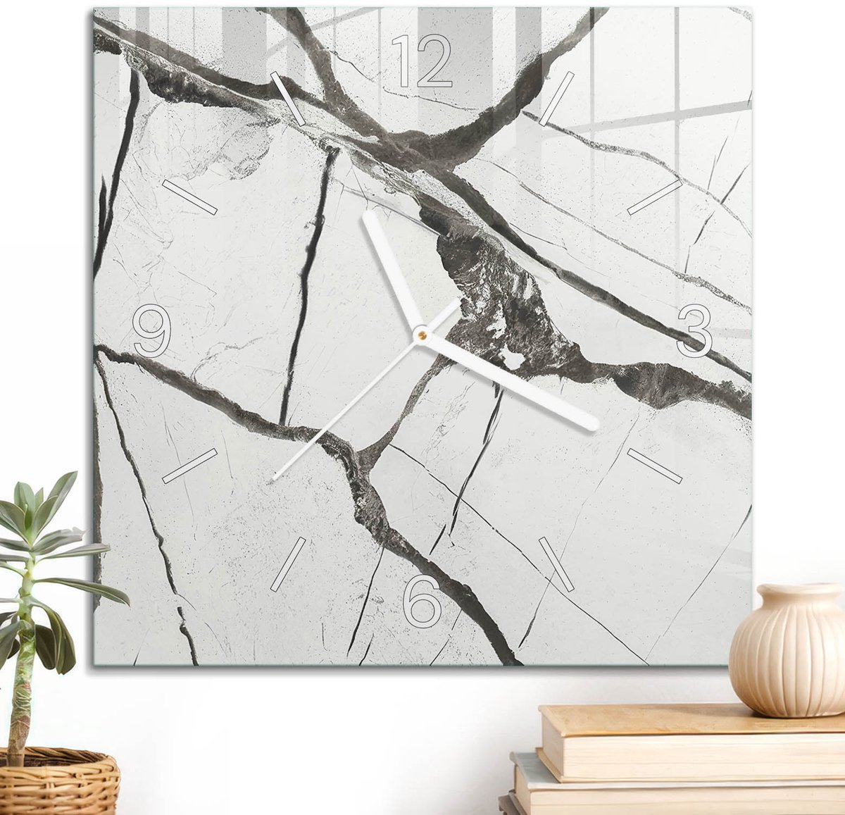 ArtPrintCave Wit Glazen Klok - 30x30 cm - Wandklok Vierkant - Marmer Abstractie Wandklok Keuken - Abstractie Unieke Klok - Witte Klokwijzers