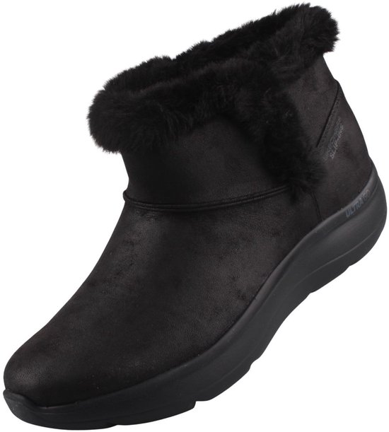 Zwarte Skechers Slip-ins enkellaars met bontkraag en Ultra Go zool.