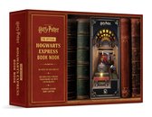 Harry Potter: Official Hogwarts Express Book Nook (with Lights!)