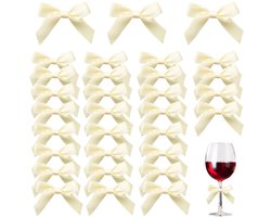 BSITSSS 50 stuks geschenkstrikken, lichtgele geschenkstrikken, kant-en-klare strikken voor geschenken, kleine strikken, cadeaustrikken, Kerstmis voor
