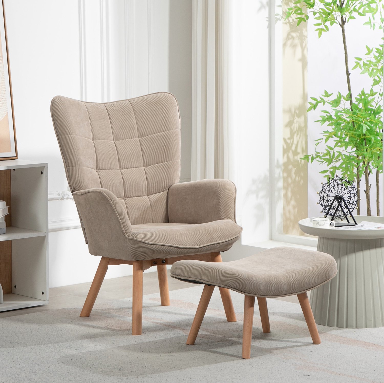 MIVRAY Fauteuil Met Hocker 80 x 72 x 101 cm - Hoge Rugleuning en Zachte Bekleding - Voor de Woonkamer - Polyester en Hout - Khaki