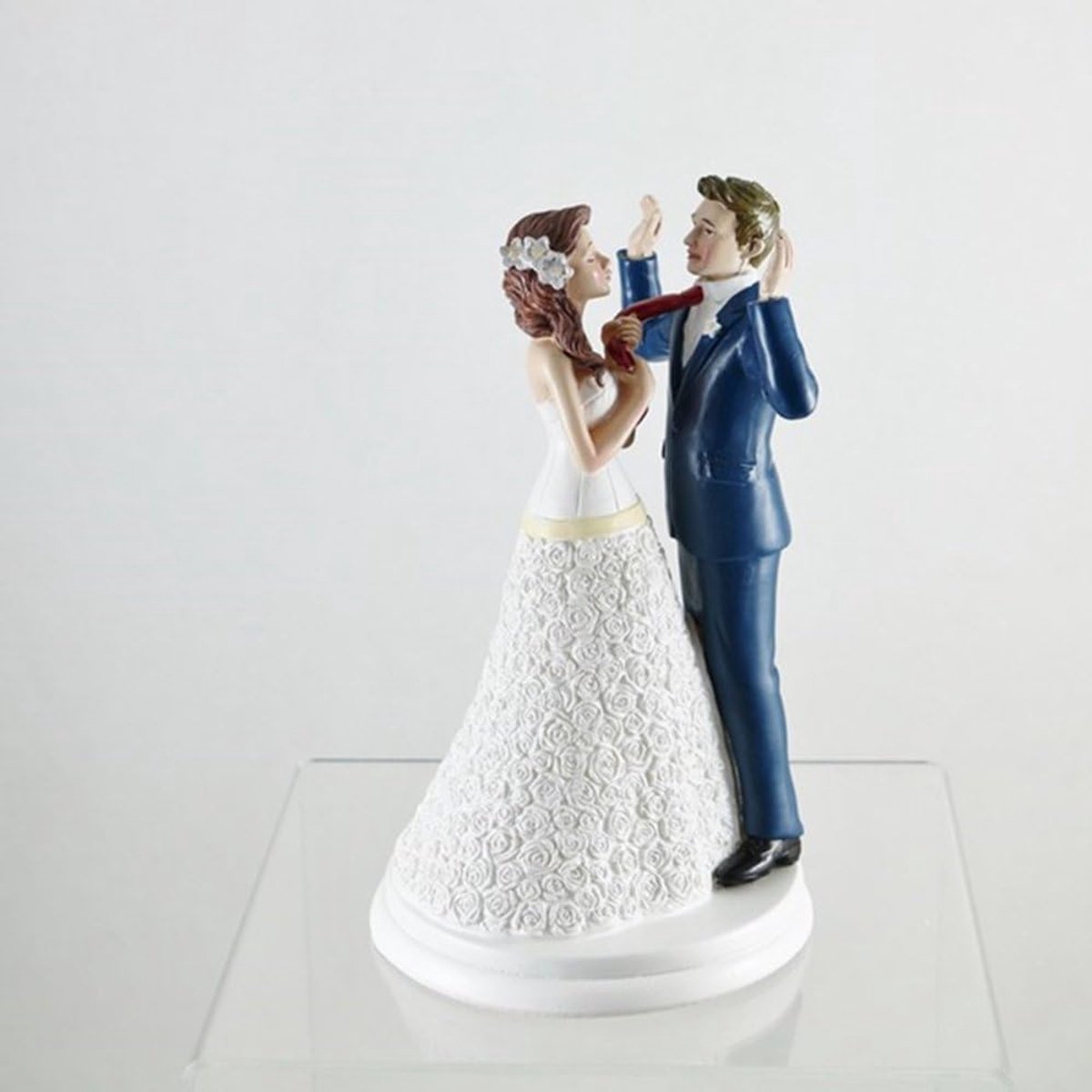 dekora Bruidspaar figuur voor bruidstaart – Hars decoratie 20 cm – Taartdecoratie voor bruiloft en jubileum – Origineel, gedetailleerd design – Voet geschikt voor voedselcontact