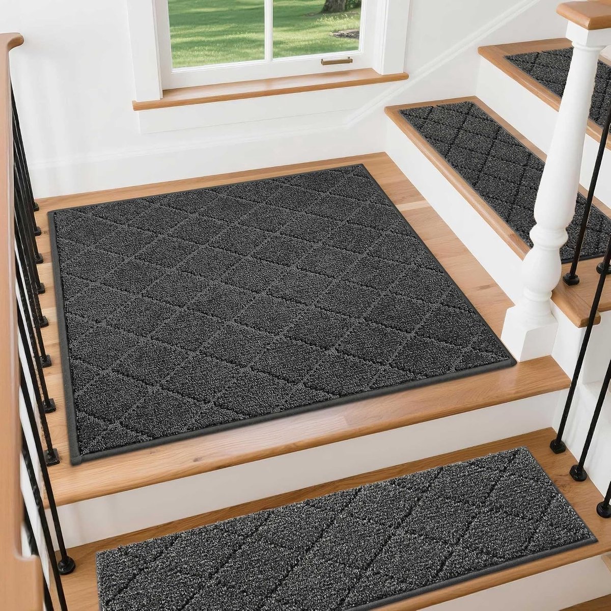 Antislip Trapmatten voor Binnen, 76 x 76 cm, Zelfklevend en Wasbaar, Geschikt voor Kinderen en Huisdieren, Zwart