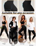 Collage van een vrouw in zwarte naadloze legging voor yoga, werk, lounge en een nette outfit. Toont veelzijdigheid.
