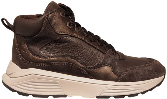 Donkerbruine leren veterboot met rits, crèmezool en metallic finish.