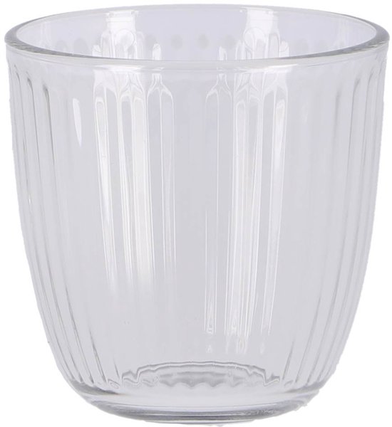 Un verre Bormioli Rocco transparent avec des côtes verticales sur fond blanc.