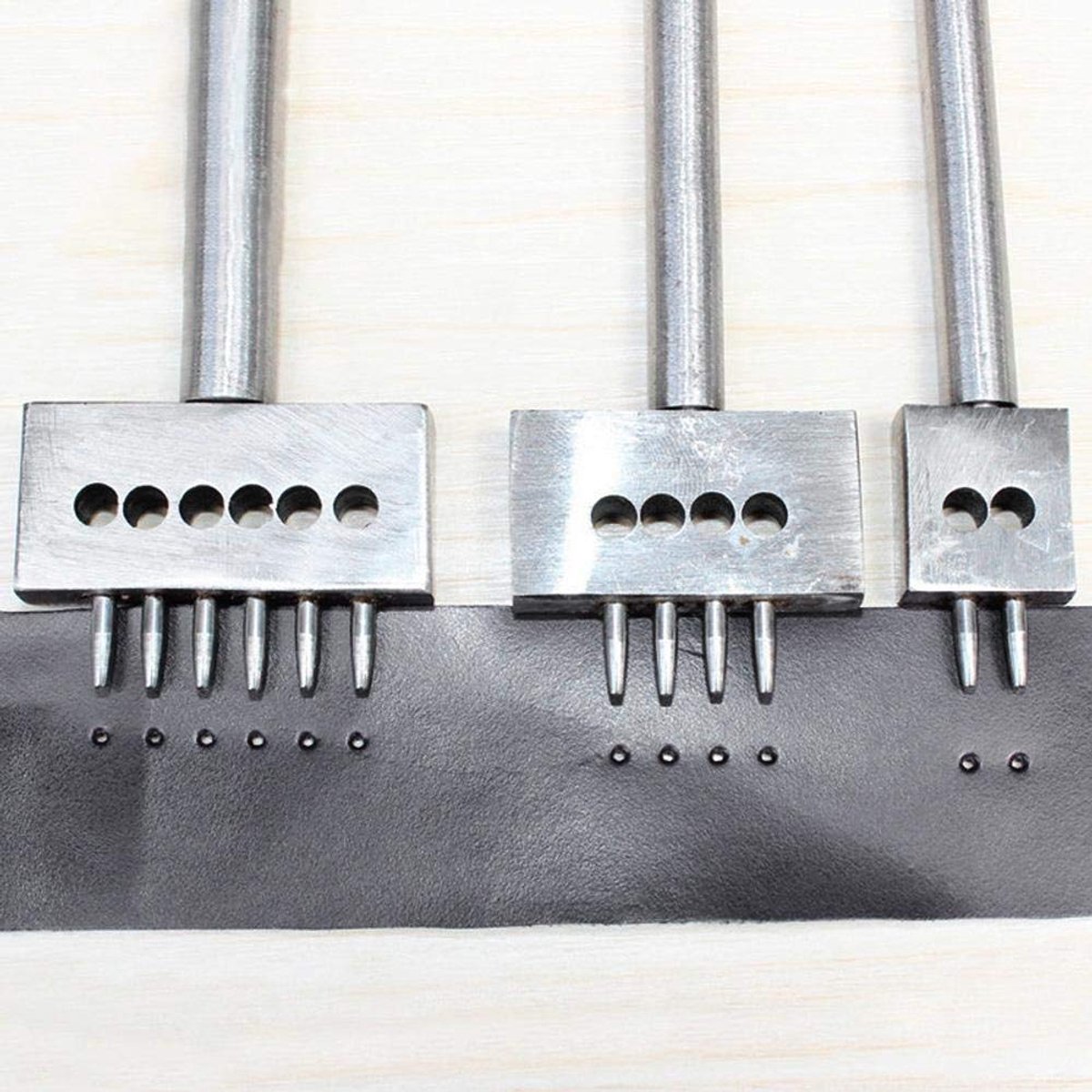 Lederen Punch Tool 3 Stks Prong Beitel Zilver Tool Staal 2/4/6 Prongs DIY Handgemaakte Lederen Gat Puncher (4mm)
