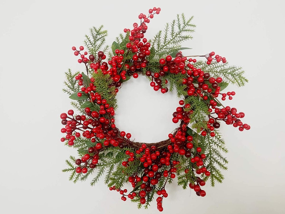 Omgoods - Kunststof Wreath met Groene Bladeren en Bessen 55 cm