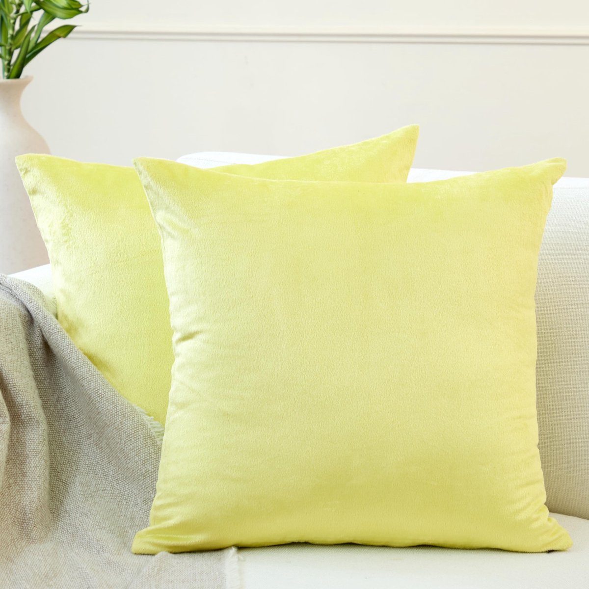 Omgoods - Set van 2 Velvet Kussenhoezen 50 x 50 cm