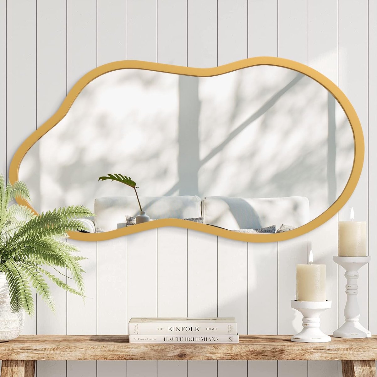 Omgoods - Gouden Irregulaire Wandspiegel met Houten Frame