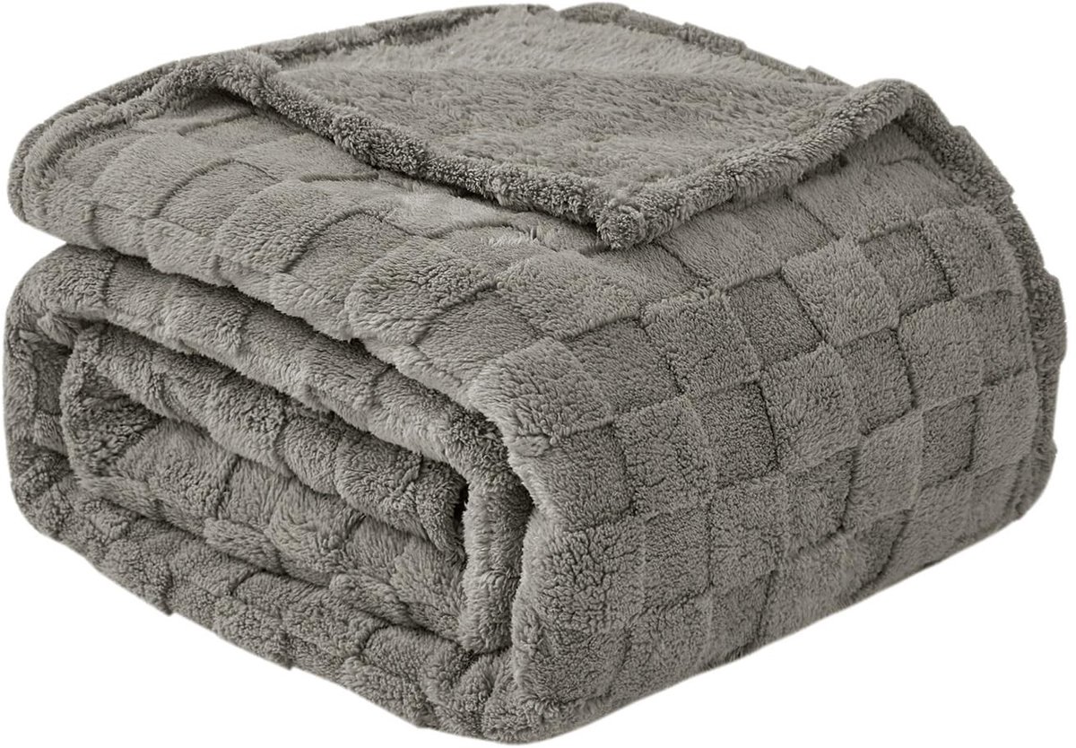 Omgoods - Cuddly Dekens - Fluffy Fleece Bedsprei 230 x 270 cm