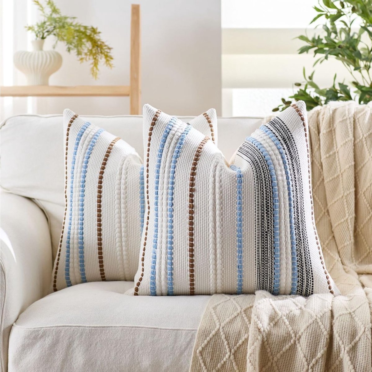 Kussenslopen 45 x 45 cm, set van 2, gestreept met tufting, decoratieve kussenhoes voor boho, coastal, woonkamer