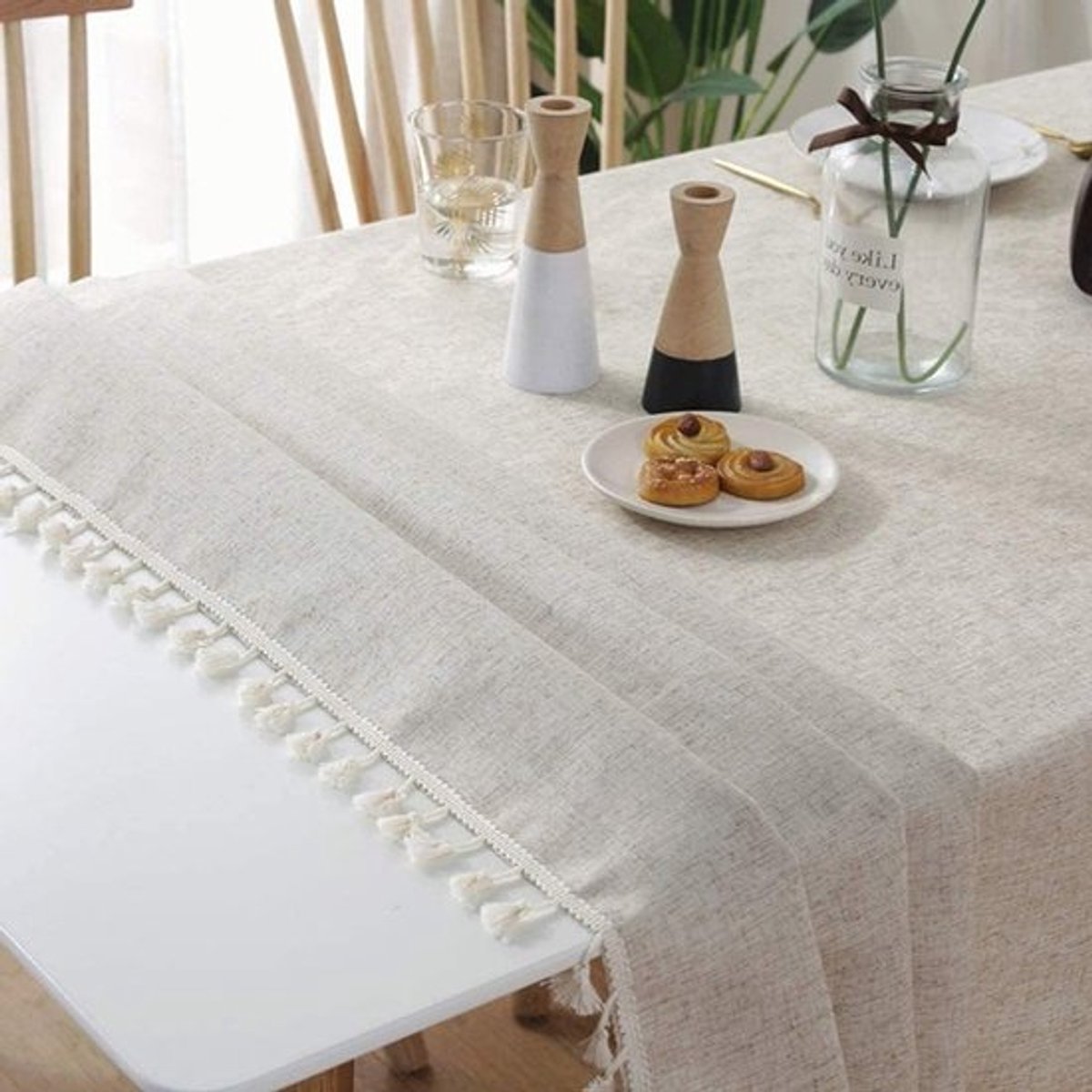 Katoen Linnen Tafeldoek Effen kleur Kwastje Langwerpig Tafelkleed Stofdicht Krimpbestendige Tafelhoes voor Keuken Dinning Picknick Tafelblad Decoratie (Beige, 140x220cm)