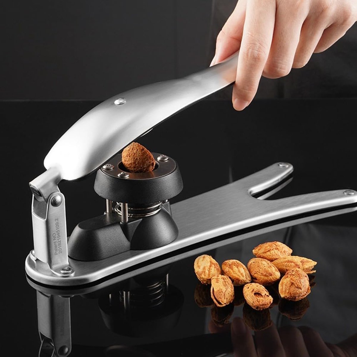 SnelShoppen - Chestnut Cutter Pecan Cracker Walnootkraker Gereedschap - Notenkraker Tool van Premium 304 RVS voor Keuken en Feest