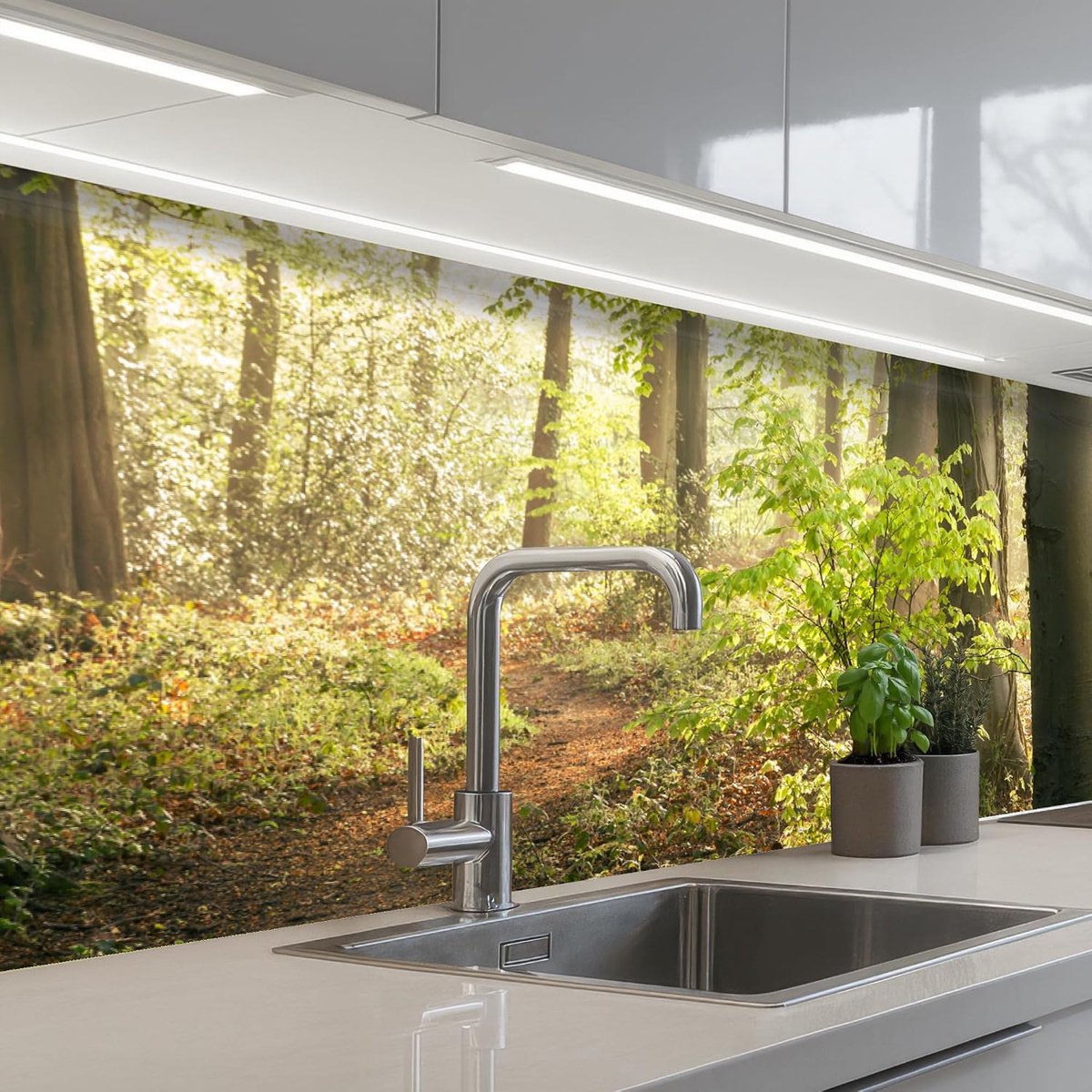 Keukenachterwand 60x200 cm zelfklevend keuken decoratie accessories home kitchen spatscherm Bos - Bomen - Pad - Zon - Planten - Bladeren - Natuur