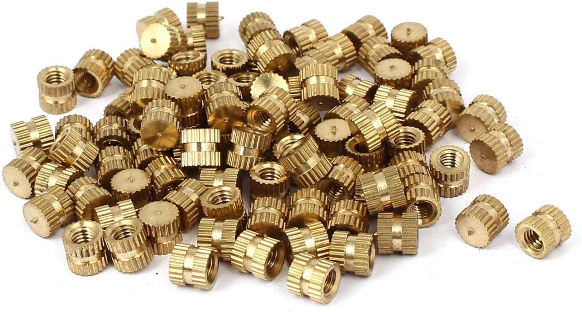 sourcingmap M4 x 6mm 6.3mm OD Messing schroefdraad Invoegen ingesloten Knurled Thumb Nut 100PCS