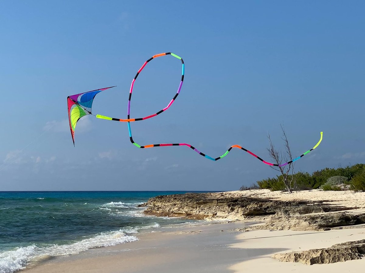 Kite tube tail 75 ft. - Regenboog kleuren - Dramatisch effect - Geschikt voor 1 en 2-lijn kites - SnelShoppen
