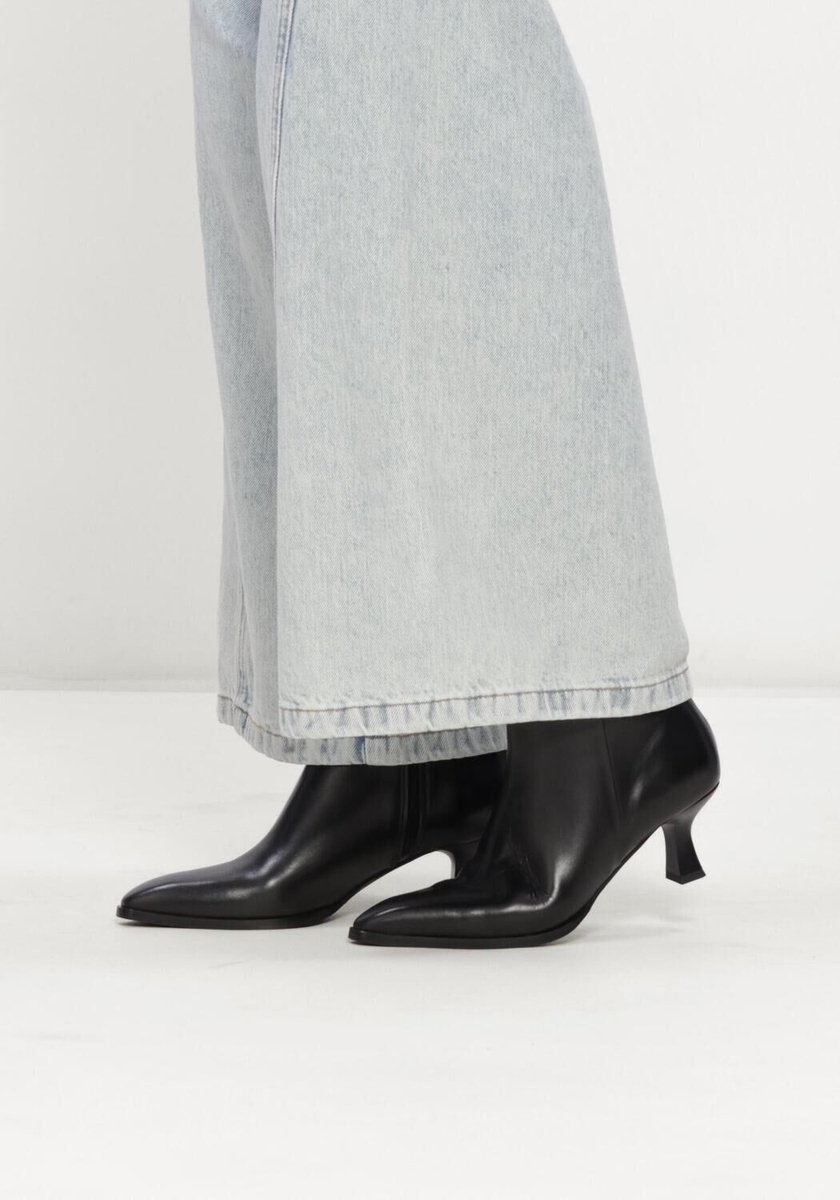 Notre-V 85936 Enkellaarsjes - Enkelboots met rits - Dames - Zwart - Maat 41