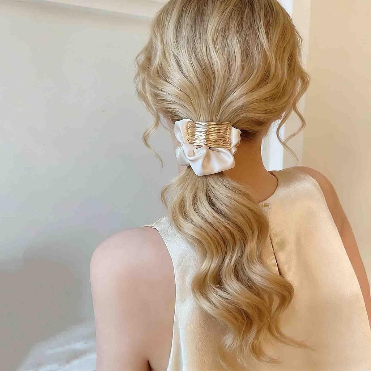 Elegante satijnen haarelastiekjes voor vrouwen, elastisch en anti-kroezen, perfect voor alle haartypes en paardenstaarten
