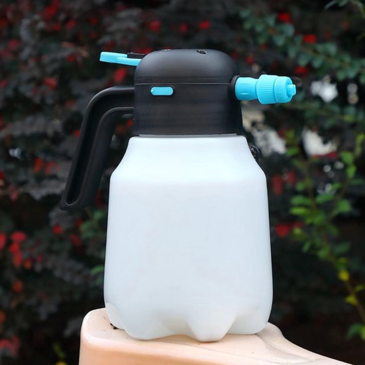 Pompschuimsproeier - Draadloze Autowassproeier - 1,8L Capaciteit - Elektrische Schuimsproeier - Ideaal voor Auto en Tuin - 2000mAh