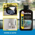 Fles Rain-X Anti-Fog 200ml. Boven: auto-zijspiegel op snelweg. Beneden: badkamer met wastafel en spiegel. Tekst HOME & AUTO.