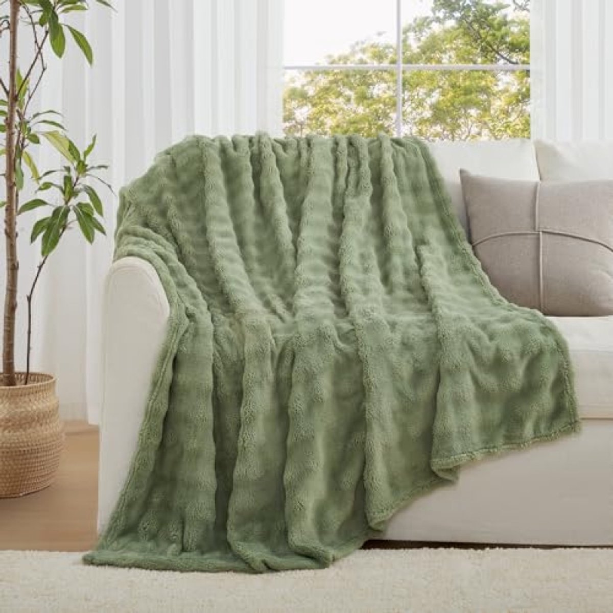 Osamix Fleecedeken 220 x 240 cm - Saliegroen - Ultrazachte Bubbelstof Deken voor Tweepersoonsbed - Oeko-Tex Gecertificeerd - Geschikt voor Baby, Kind en Huisdier