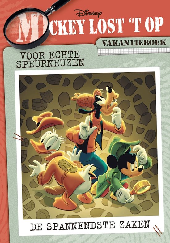 Boekomslag van 'Mickey Lost 't Op Vakantieboek' met Mickey, Donald en Goofy op een voetafdrukken patroon.