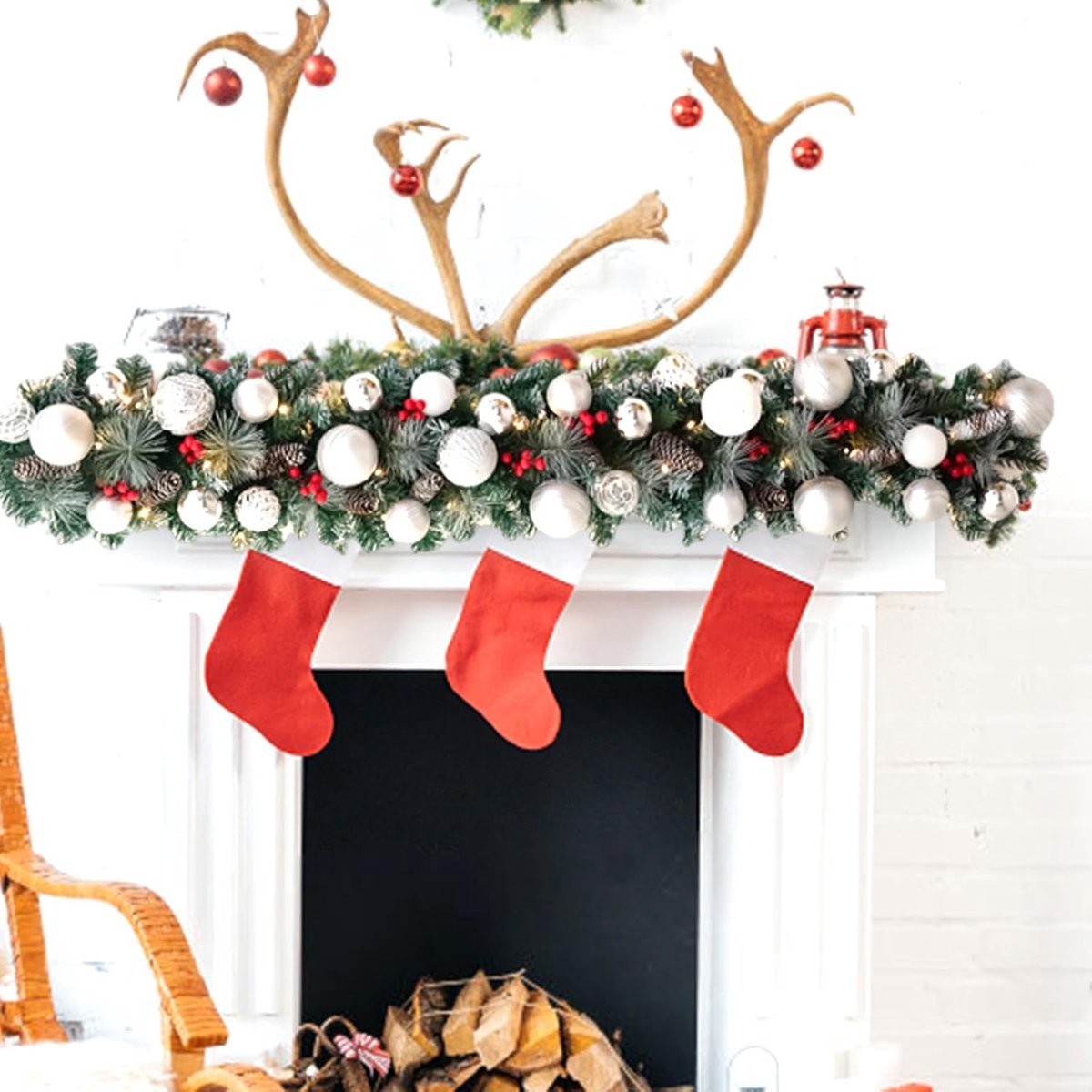 Kerstguirlande Met Verlichting - Kunstmatige Slinger - Feestelijke Decoratie - Automatische Timer - 135 cm - Zilver – foto 4