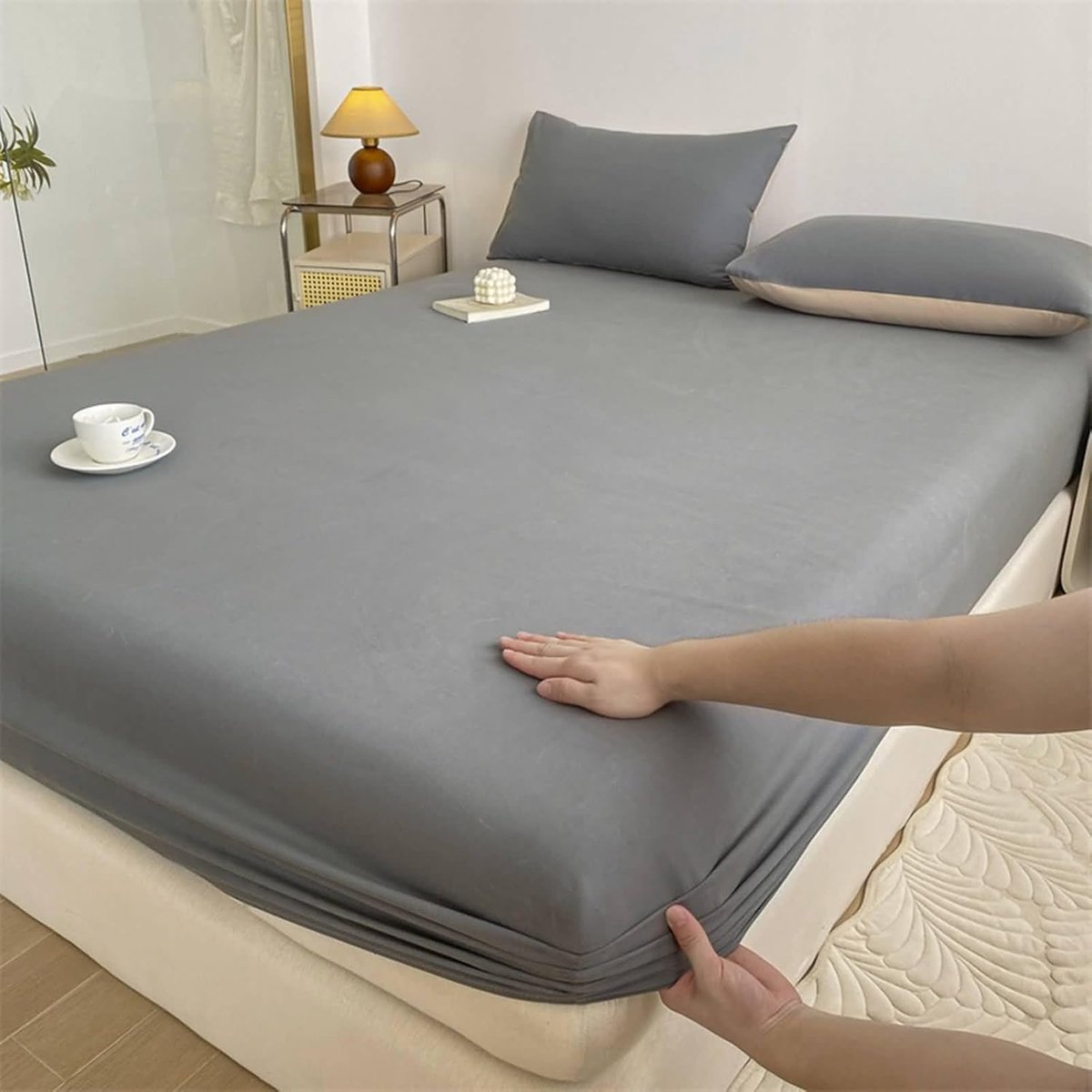 Hoeslaken set - Beddengoed - Slaapcomfort - Antislip fixatie - 150 x 200 cm - Donkergrijs
