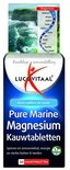 Lucovitaal Pure Marine Magnesium Kauwtabletten verpakking met een afbeelding van de kust. Bevat 30 kauwtabletten.