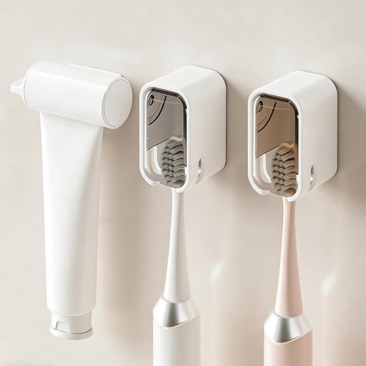 Muurbevestigde Tandborstelhouders met Deksel - Zelfklevende Organizer voor Tandborstels en Tandpasta, Ideaal voor Gezinnen en Badkamers
