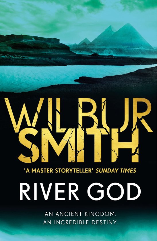 Boekomslag met de titel 'River God' van Wilbur Smith. Een mystieke scène van piramides en water onder een donkere hemel.