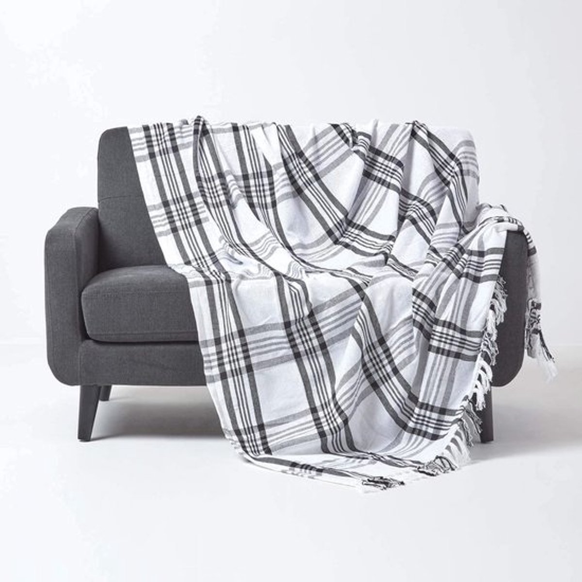 Zwart-witte handgeweven plaid met franjes - 150 x 200 cm - 100% katoen