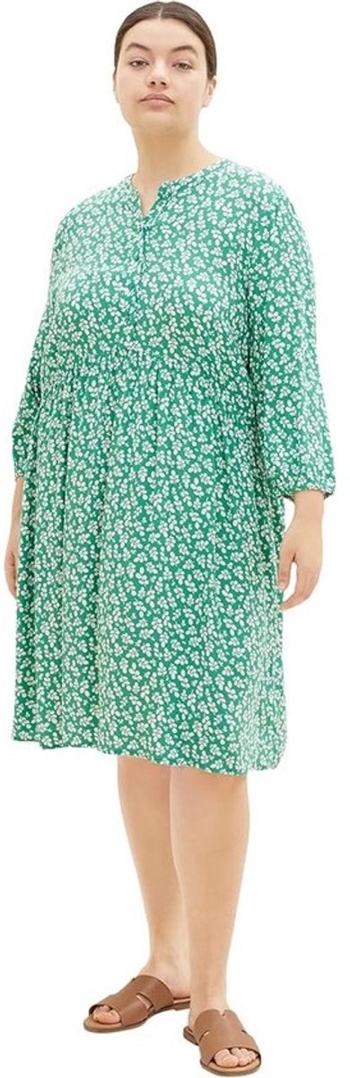 Damesjurk Groen Gebloemd Model