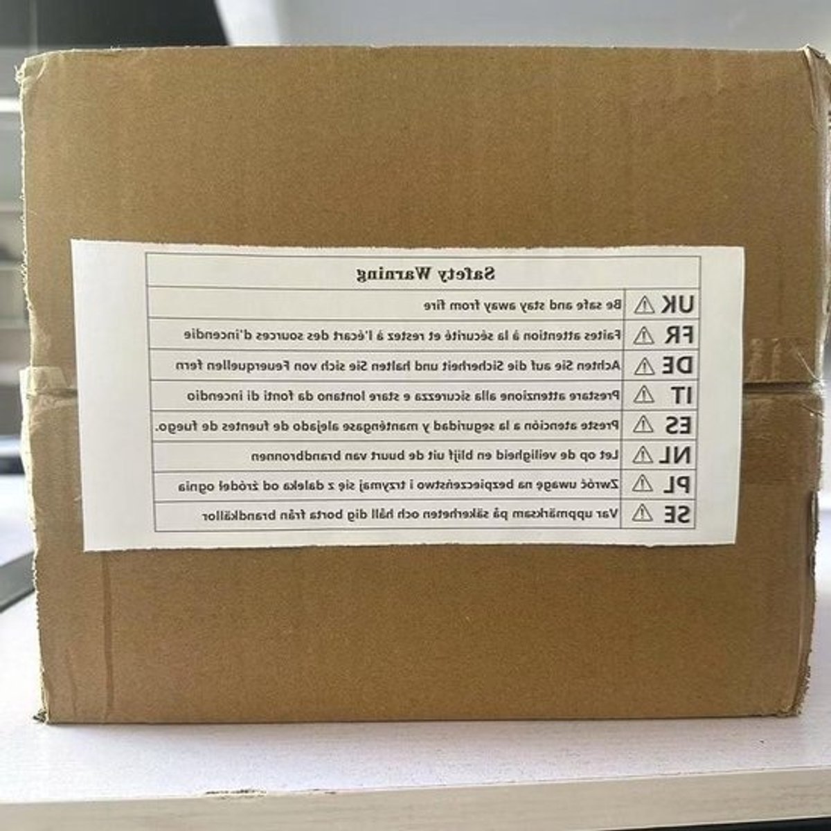 Overlockmachine - Naaimachine - Kleding Maken - 3 of 4 Draads - 26x26x30 cm - Wit