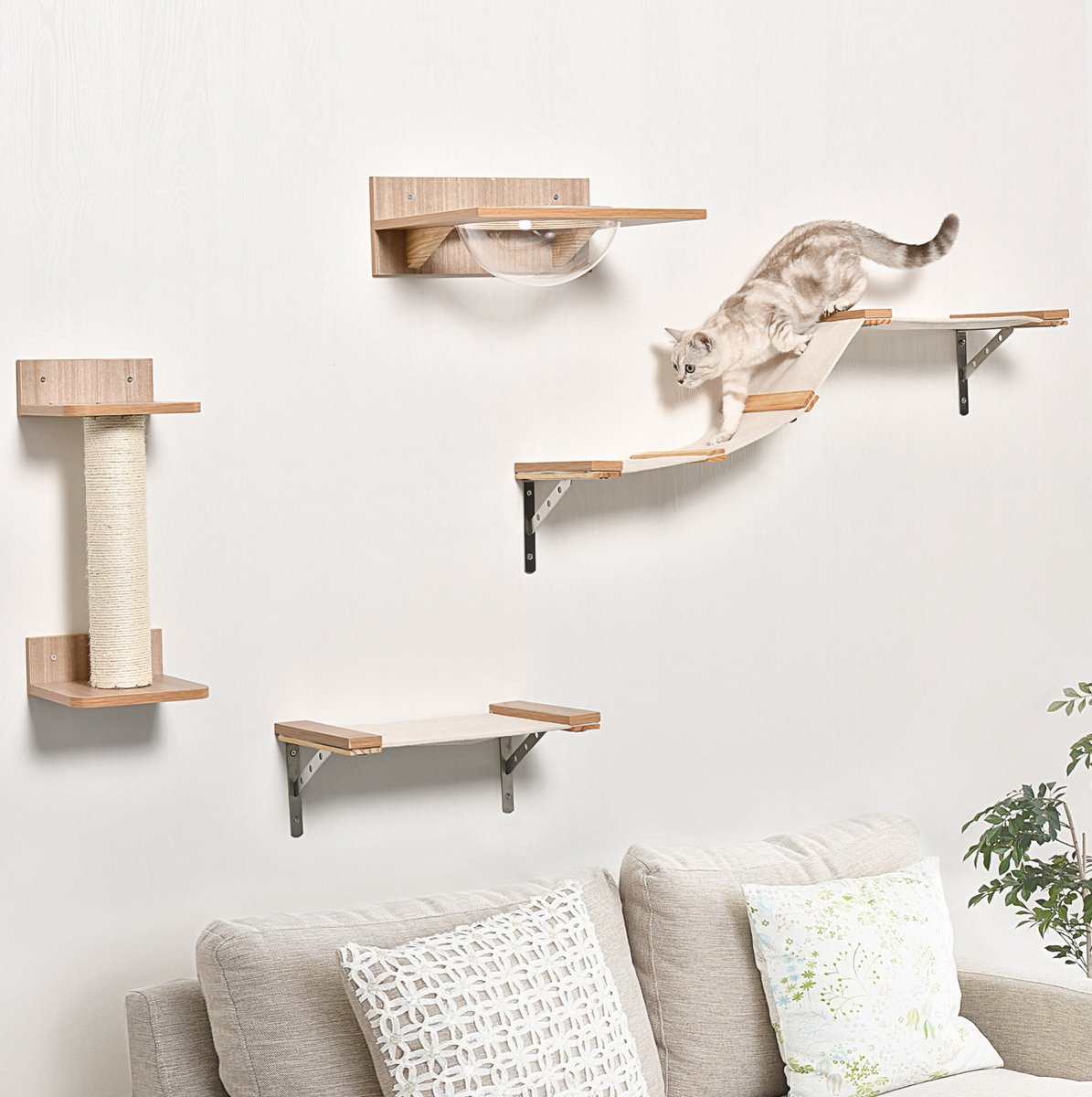 MIVRAY Kattenkrabmeubel Met Hangmat 46 Cm Hout Polyester En Sisal Hellbraun Voor Wandmontage En Speelplezier
