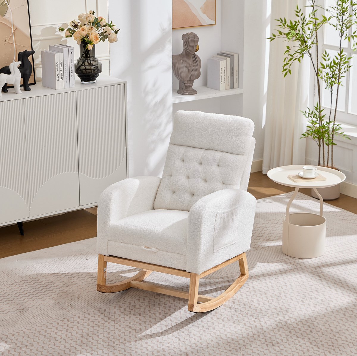OKWISH Schommelstoel – Bouclé Fauteuil Met Verstelbare Voetensteun En Zijvakken – Voor Woonkamer, Slaapkamer En Kinderkamer – Hout – Wit