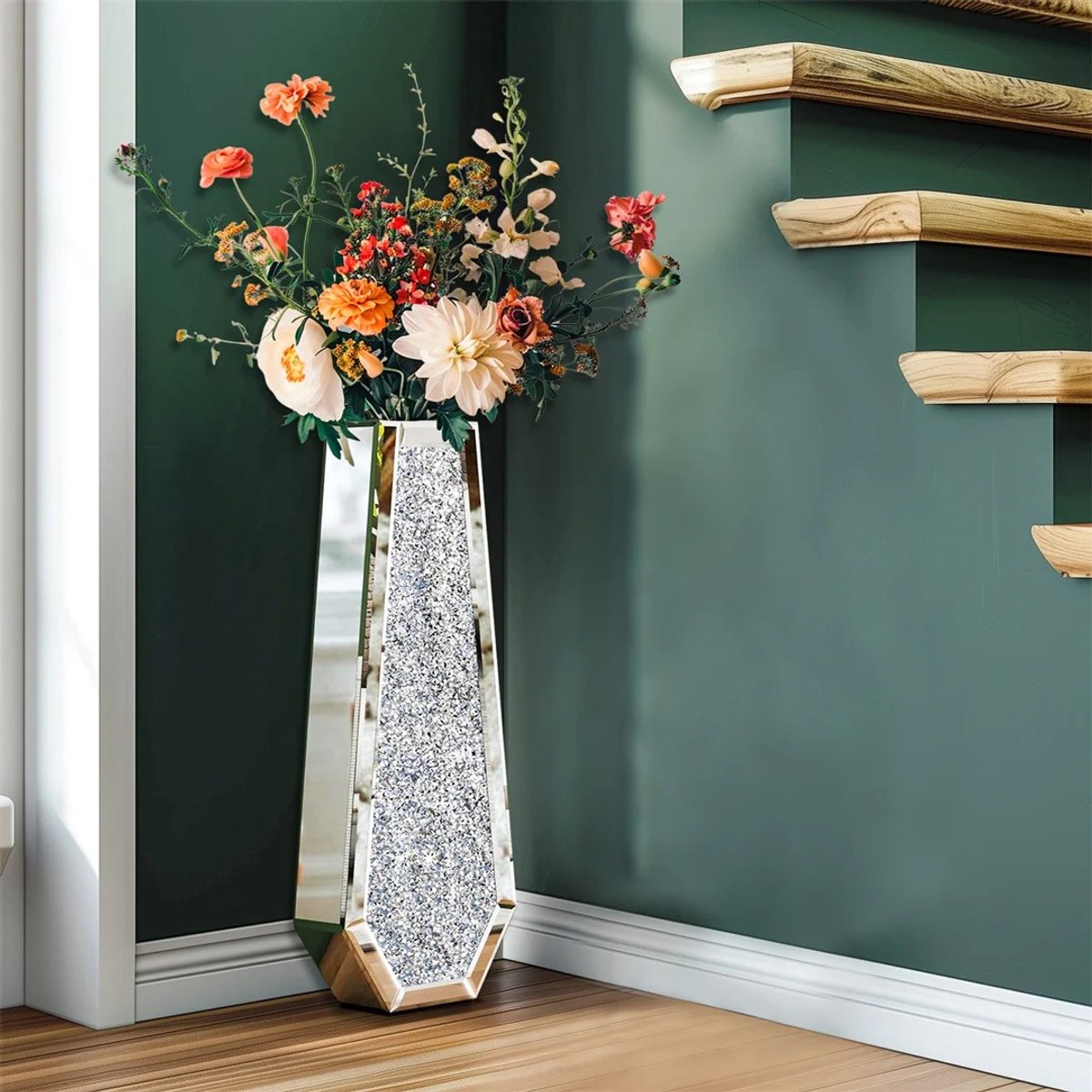 Dailygoods Grote, hoge, luxe glazen vloer vaas met zilveren, gebroken diamant standaard voor thuis en hotel decoratie.