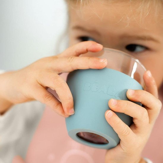 Voedingsmaaltijdset - Set van 3 stuks: bord + kom + beker - met siliconen zuignap - ergonomisch aanpasbaar veilig - Baby en kinderen - Made in France - Groen. van Kindsgut — afbeelding 4