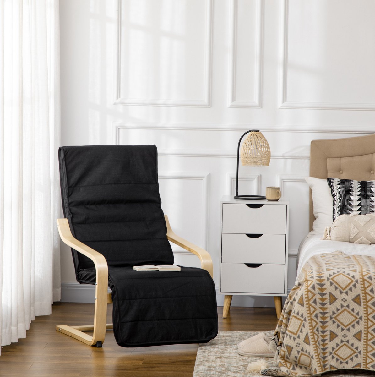 MEUNIQ relaxfauteuil schommelstoel met 5-voudig verstelbare voetensteun, armleuningen, berkenhouten frame en zwarte stoffen bekleding voor woonkamer