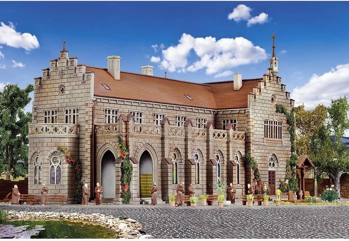 Kloosterinstallatie H0 - Kloosterbouwset Modelbouw - Landschapsarchitectuur - Gedetailleerd ontwerp - 335 x 18 x 195 cm - Meerkleurig