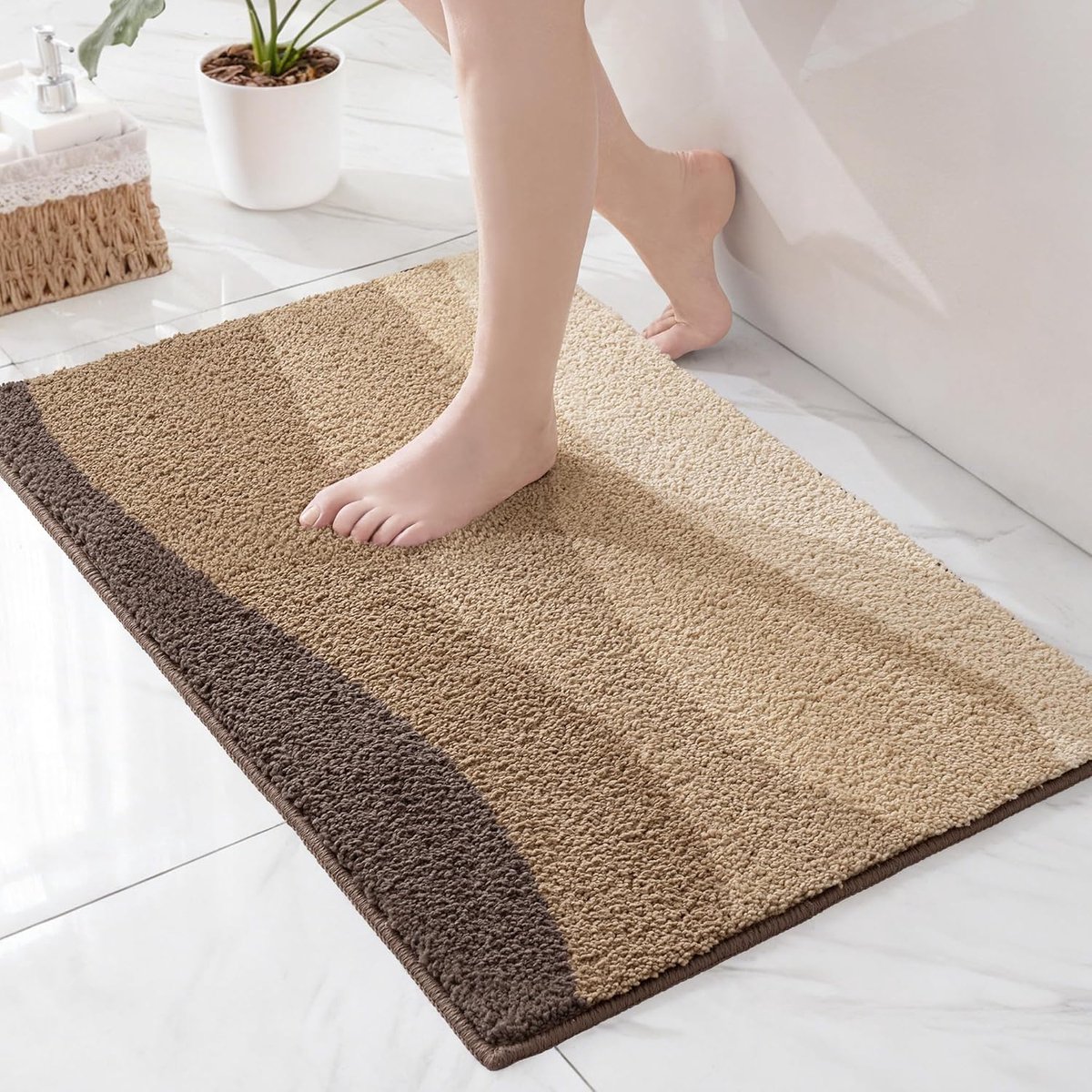 Mezcla Microvezel badmat, 40 x 60 cm, extra zachte antislip super absorberende badmatten, machinewasbaar, sneldrogende badtapijten voor badkamervloer, douche, woondecoratie, gegolfde kameel