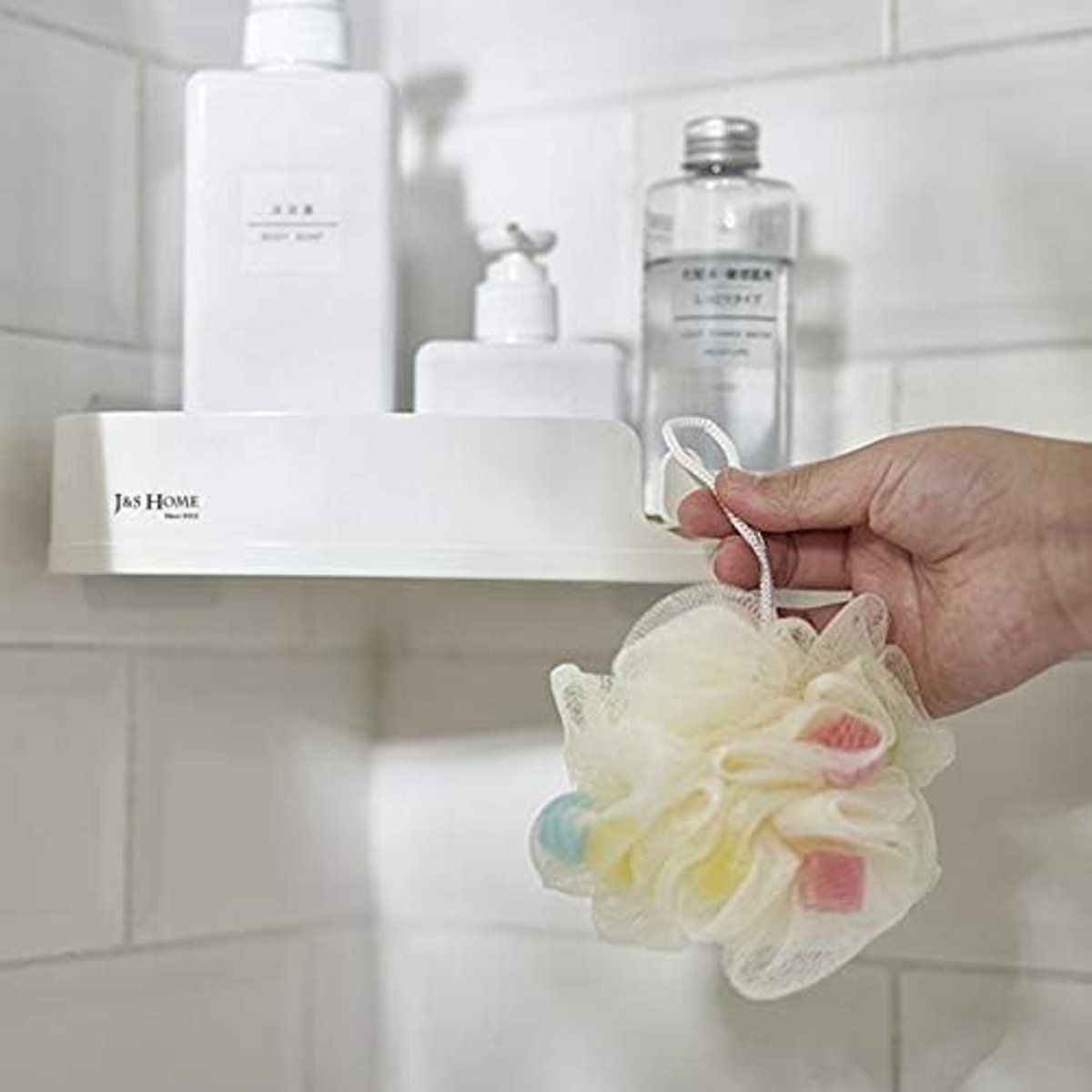 SnelShoppen - Self-adhesive Hoek Douche Rek met Hanghaak - Douche Mand - Badkamer Plank - Muurbevestiging - Handig en Snel te Monteren - Plastic - Mod