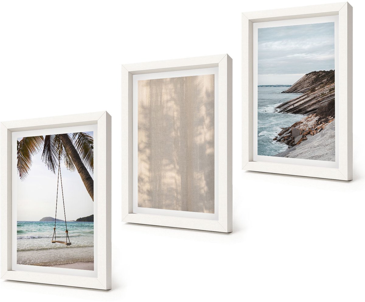 Coloray 3-Delige Schilderij Set - Zomers zand en uitzicht op zee Zomerse landschappen - 20x30 - Decoratieve Muurdecoratie - Slaapkamer