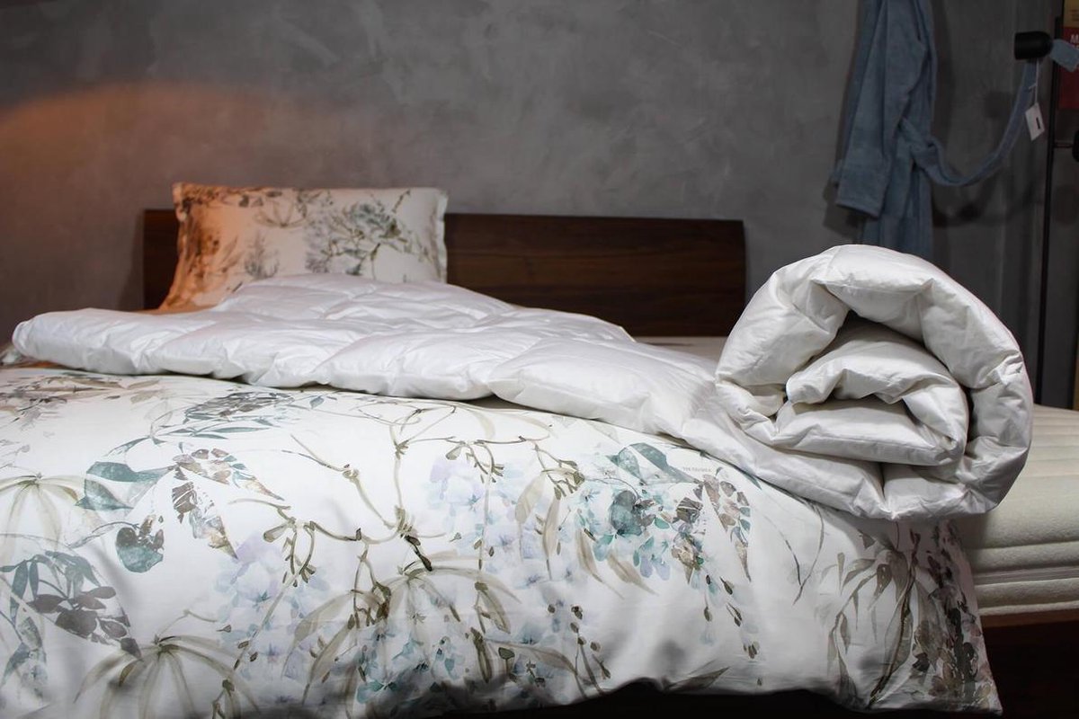 Loiva Summerlight - Zomerdekbed van Ganzendons 260 x 220 cm - Lits-jumeaux XL