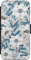 iPhone 7/8 flipcase - Touch of flowers