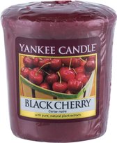 Yankee Candle Black Cherry Votive